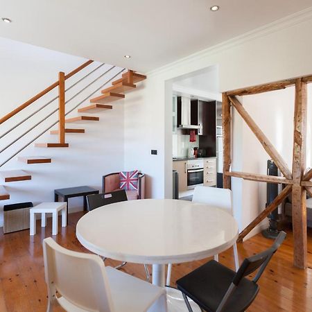 Flh - Charming Graca Duplex Apartment ลิสบอน ภายนอก รูปภาพ
