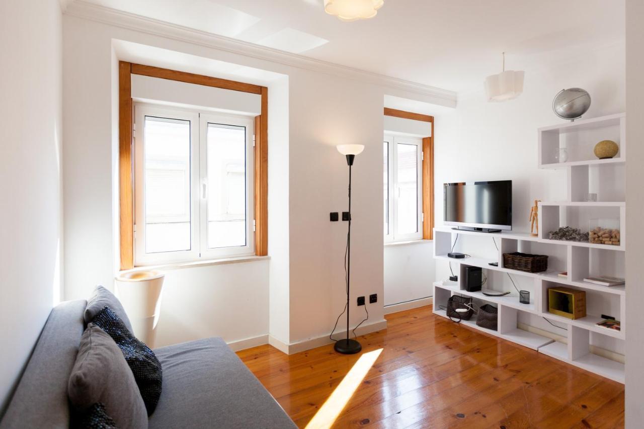 Flh - Charming Graca Duplex Apartment ลิสบอน ภายนอก รูปภาพ
